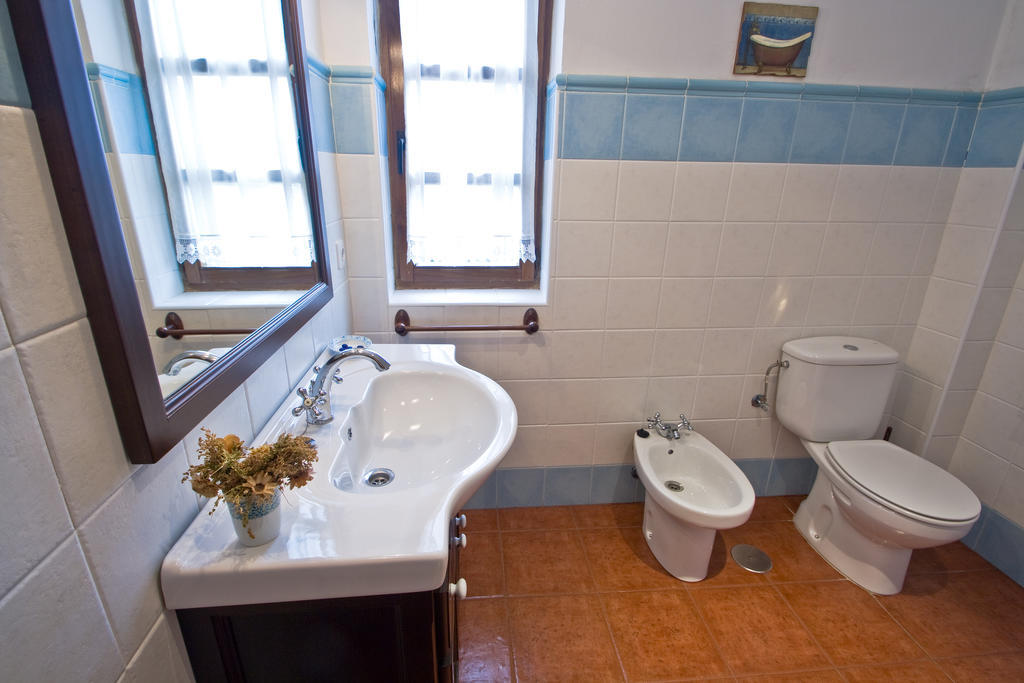 Vivienda Casa Luisa Διαμέρισμα Comillas Δωμάτιο φωτογραφία